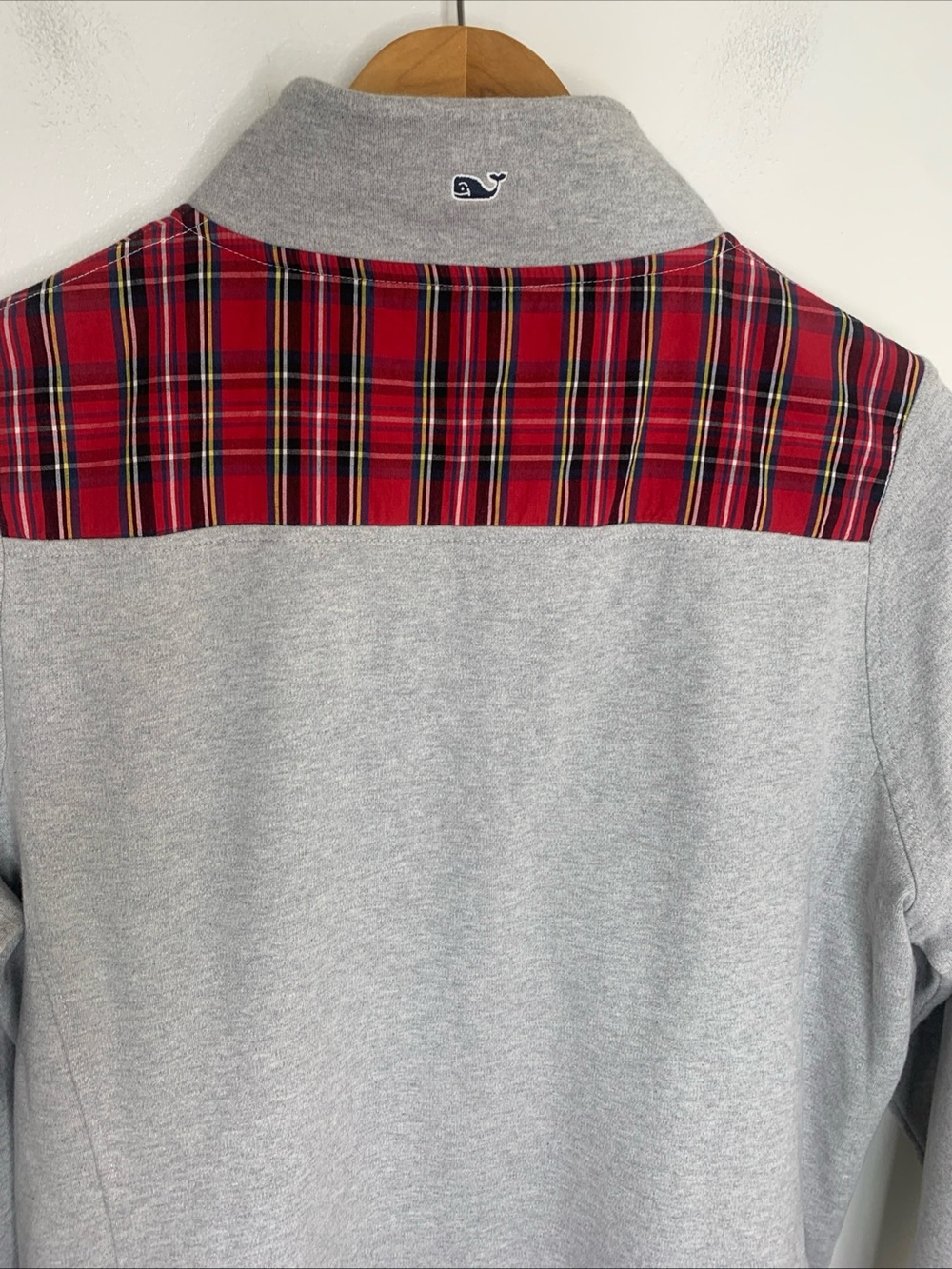 Vineyard Vines Quarter Zip Pull Over Plaid Shoulder Classic Preppy Size Large - Picture 11 of 12